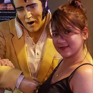 Meet your Posher, Gelle